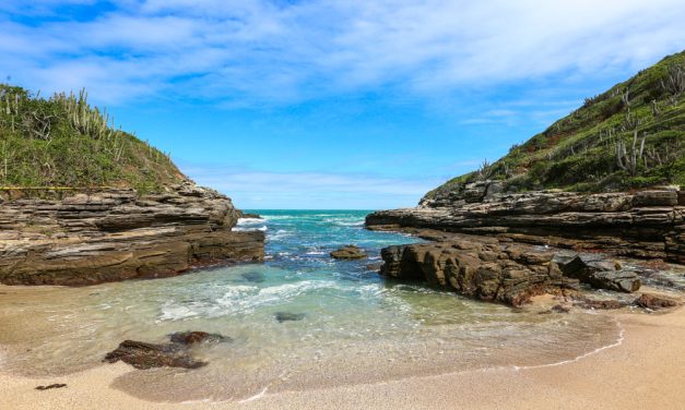 Desbrave as Praias Escondidas pela Natureza de Búzios